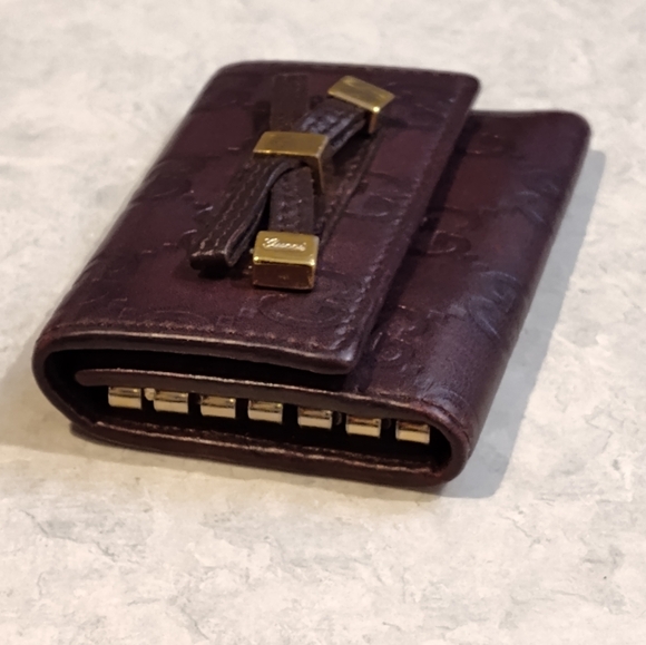 AUTHENTIC GUCCI GUCCISSIMA KEY HOLDER EUC - Picture 7 of 12